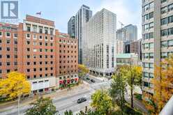 905 - 278 BLOOR STREET E Toronto