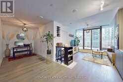 612 - 11 WELLESLEY STREET W Toronto