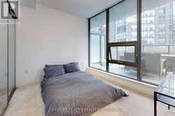 612 - 11 WELLESLEY STREET W Toronto