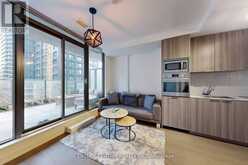 612 - 11 WELLESLEY STREET W Toronto