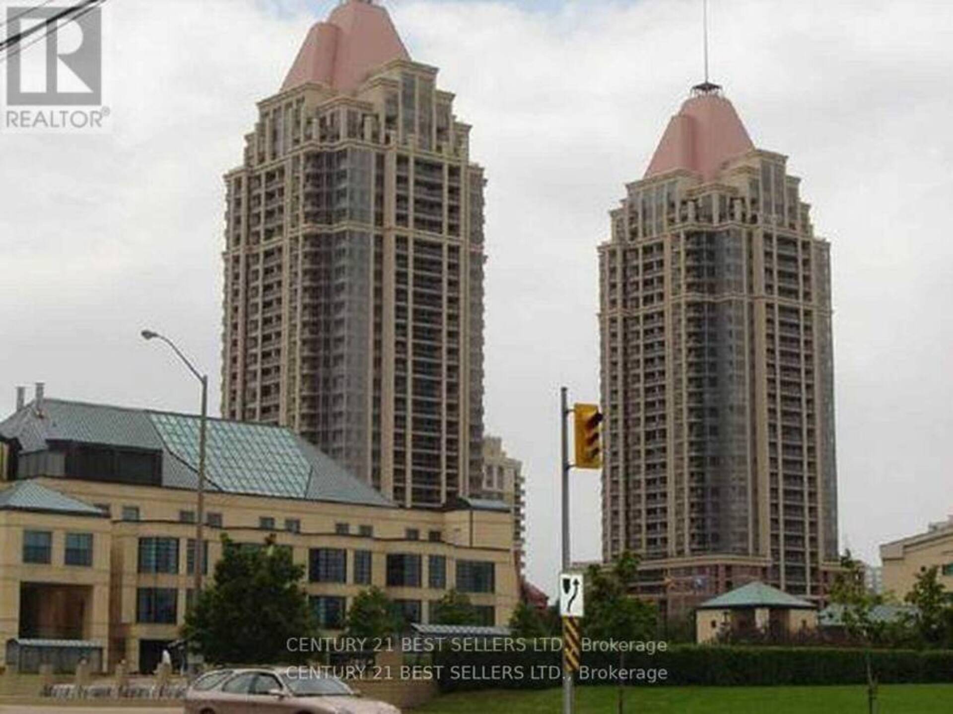 1802 - 4080 LIVING ARTS DRIVE Mississauga