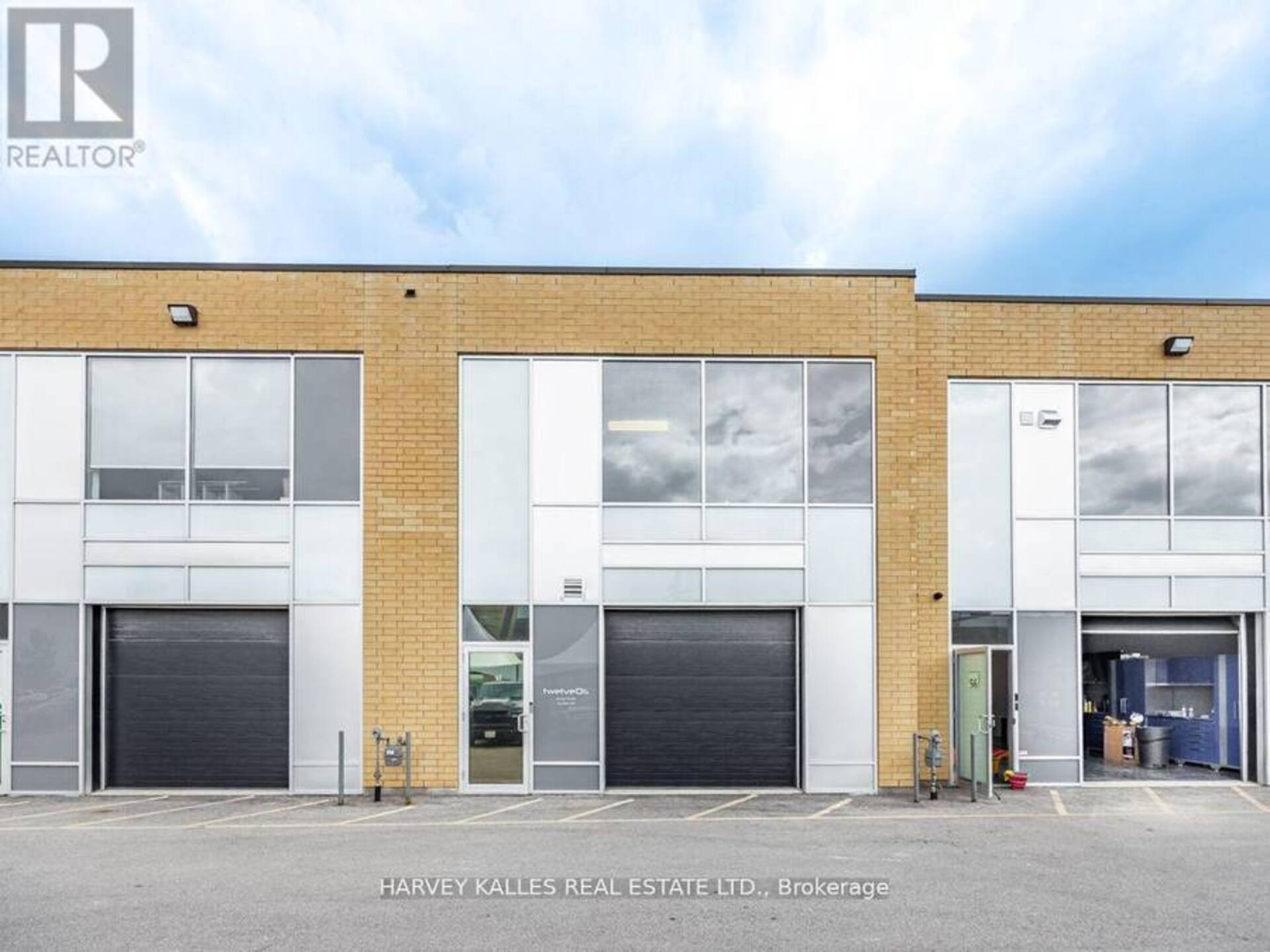 57/REAR - 1215 QUEENSWAY E Mississauga