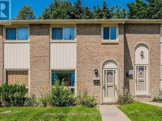 2 - 165 GREEN VALLEY DRIVE Kitchener Ontario