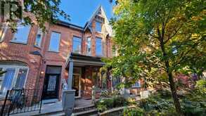 64 ROBERT STREET Toronto