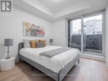 302 - 128 PEARS AVENUE Toronto