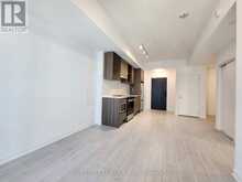 521 - 395 DUNDAS STREET W Oakville