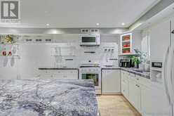 18 - 18 OAKEN GATE WAY Toronto