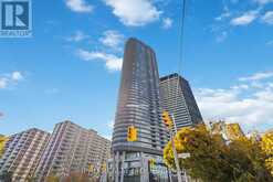 4218 - 585 BLOOR STREET E Toronto