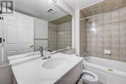 308 - 35 KINGSBRIDGE GARDEN CIRCLE Mississauga