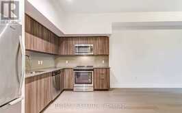 450 - 20 SHORE BREEZE DRIVE Toronto