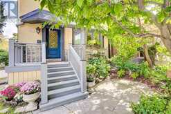 465 SPADINA ROAD Toronto