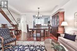 27 SHAFTESBURY AVENUE Toronto