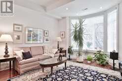 27 SHAFTESBURY AVENUE Toronto