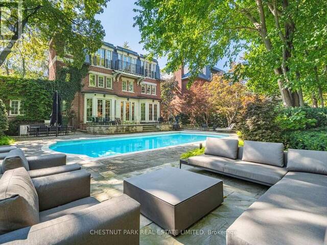 82 CHESTNUT PARK ROAD Toronto Ontario