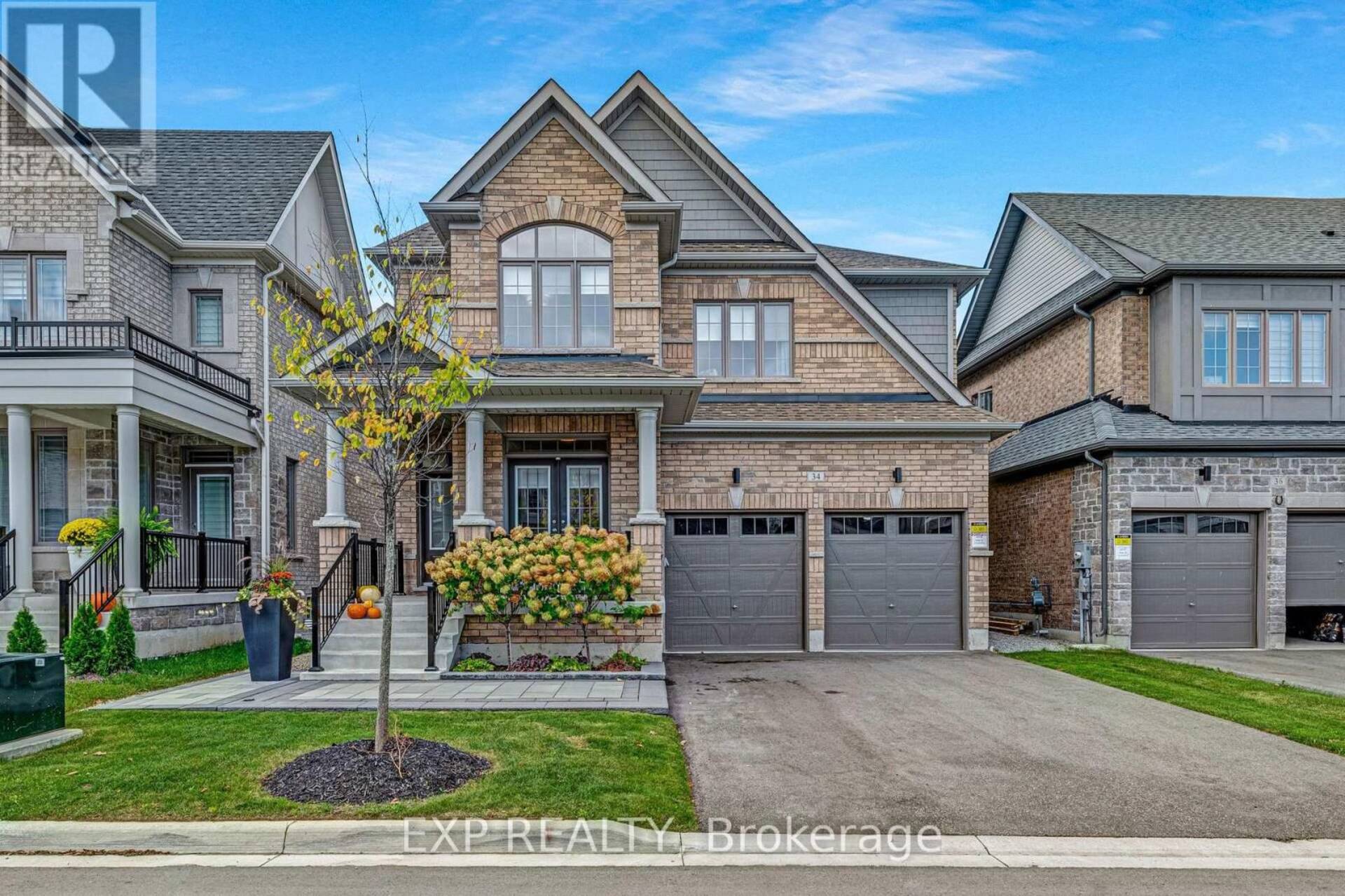 34 CONCERT HILL WAY East Gwillimbury