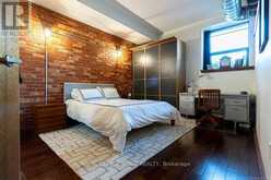 13 - 357 HUNTER STREET W Hamilton