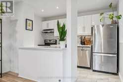 5 - 369 ALBANY AVENUE Toronto