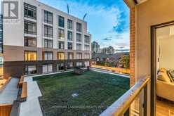 311 - 8 BEVERLEY GLEN BOULEVARD N Vaughan