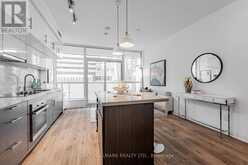 901 - 8 MERCER STREET Toronto