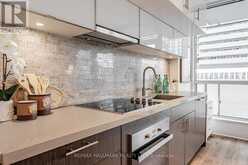 901 - 8 MERCER STREET Toronto