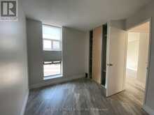 805 - 270 QUEENS QUAY W Toronto