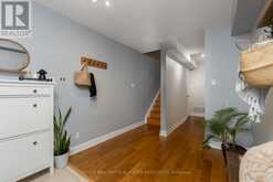 11B - 11B CRAWFORD STREET Toronto