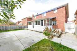 28 FAIRLIGHT STREET Brampton