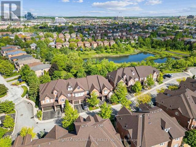 44 - 300 RAVINEVIEW WAY Oakville Ontario