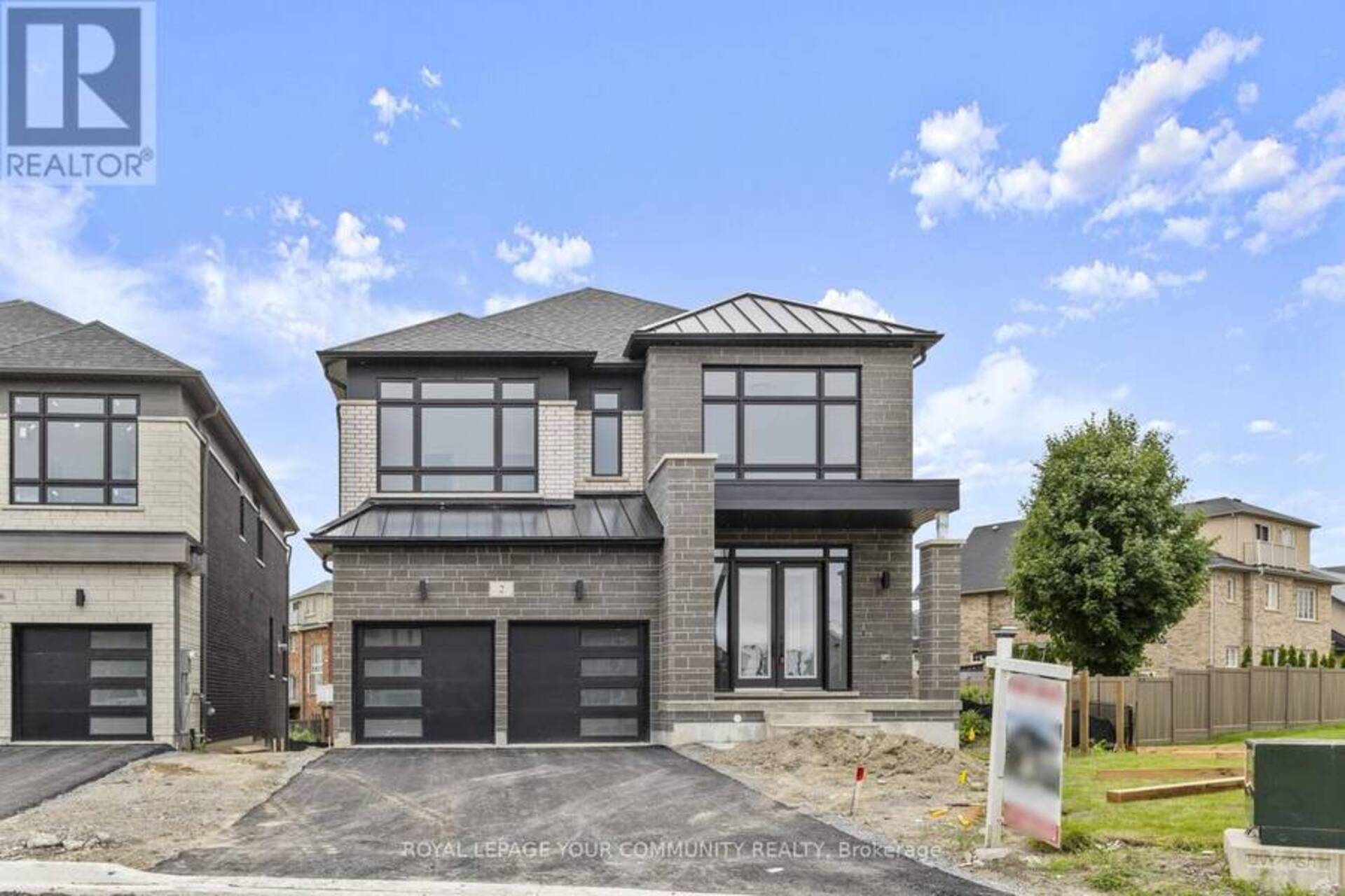 2 BUNN COURT Aurora