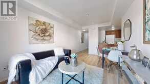 2027 - 3031 FINCH AVENUE W Toronto