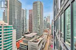 2507 - 125 BLUE JAYS WAY Toronto