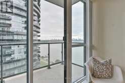 1712 - 39 ANNIE CRAIG DRIVE Toronto