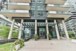 1712 - 39 ANNIE CRAIG DRIVE Toronto