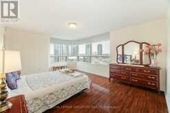 1705 - 35 KINGSBRIDGE GARDEN CIRCLE Mississauga