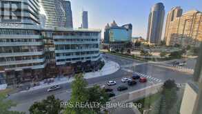 805 - 400 WEBB DRIVE Mississauga