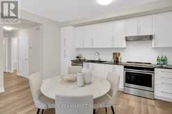 504 - 657 CRICKLEWOOD DRIVE Mississauga