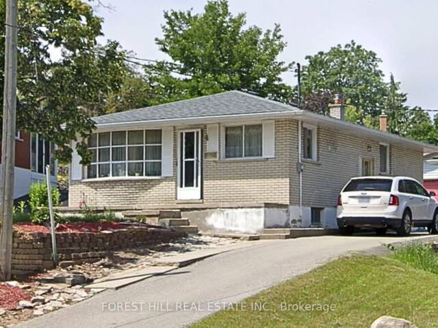 4 HIPEL AVENUE Cambridge Ontario