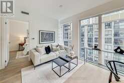 903 - 82 DALHOUSIE STREET Toronto