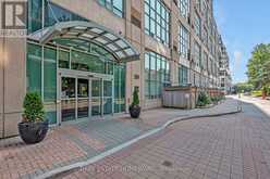 PH 804 - 250 MANITOBA STREET Toronto