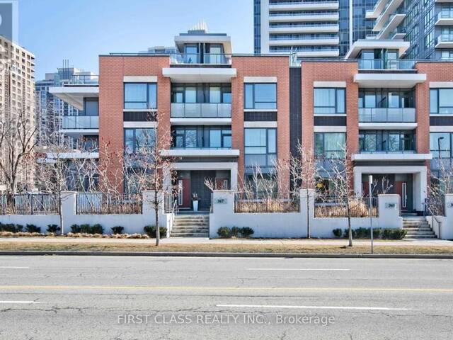 TH-111 - 367 BEECROFT ROAD Toronto Ontario