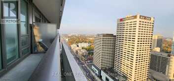 3002 - 2221 YONGE STREET Toronto