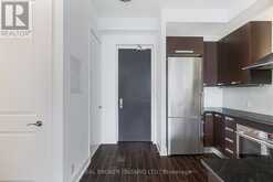 905 - 21 BALMUTO STREET Toronto