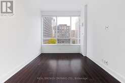 905 - 21 BALMUTO STREET Toronto