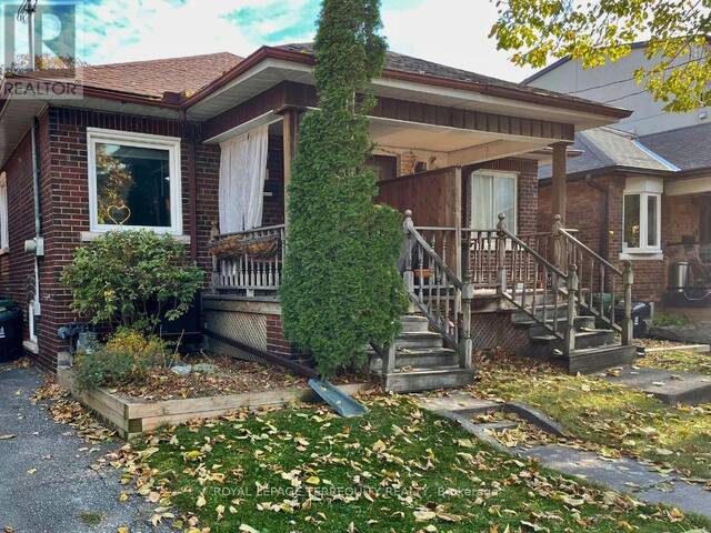 35 BERKSHIRE AVENUE Toronto Ontario