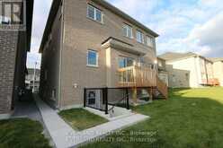 21 KENNETH ROSS BEND East Gwillimbury