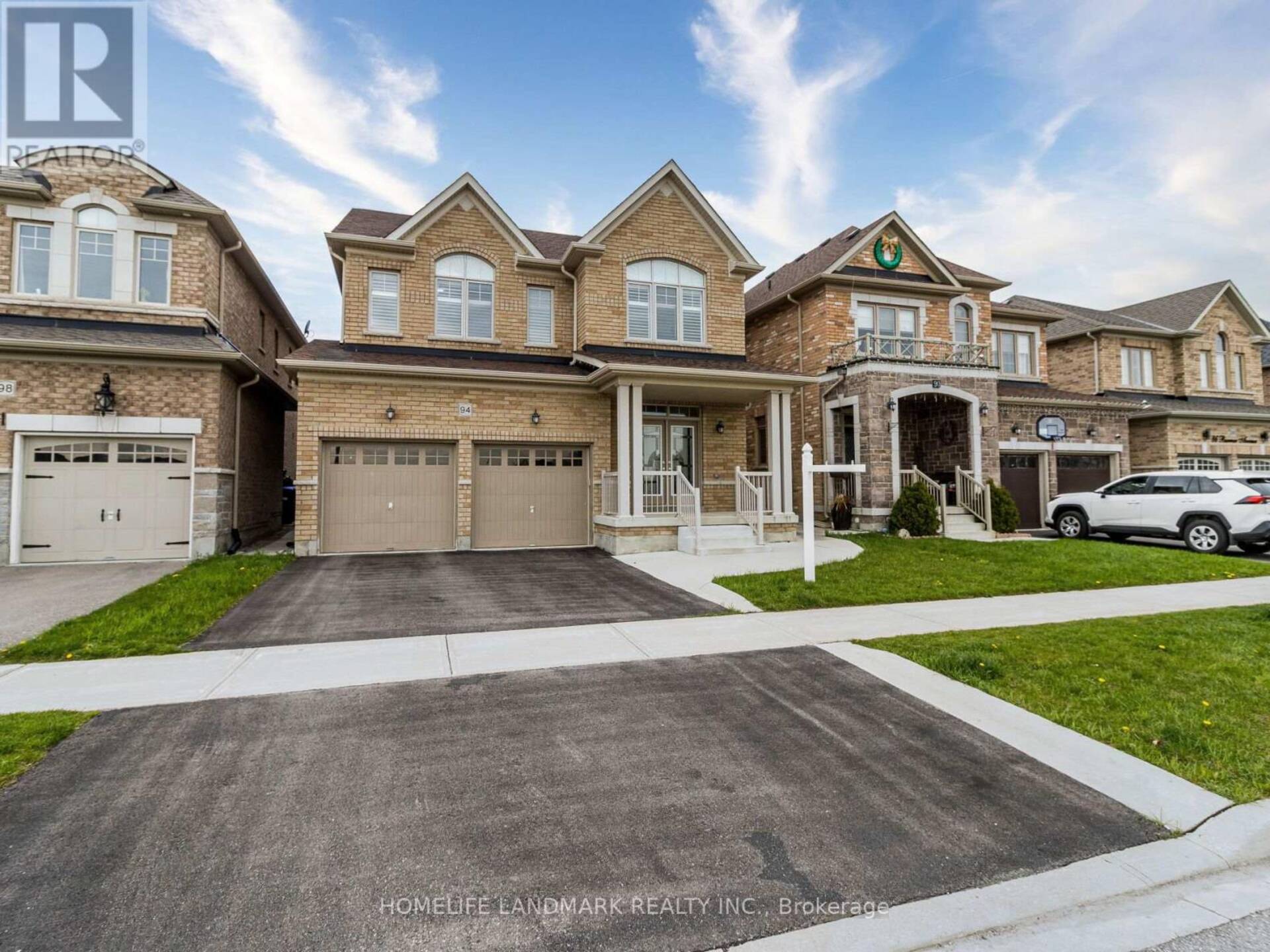 94 BARROW AVENUE Bradford/West Gwillimbury