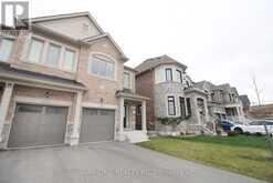 3 TERRAIN COURT East Gwillimbury