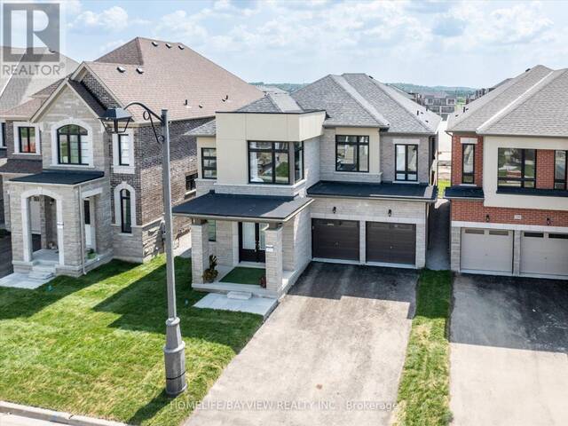 115 HALLDORSON AVENUE Aurora Ontario