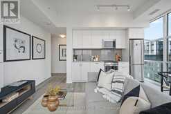 917 - 1787 ST. CLAIR AVENUE W Toronto