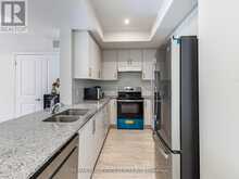 45 KNOTSBERRY CIRCLE Brampton